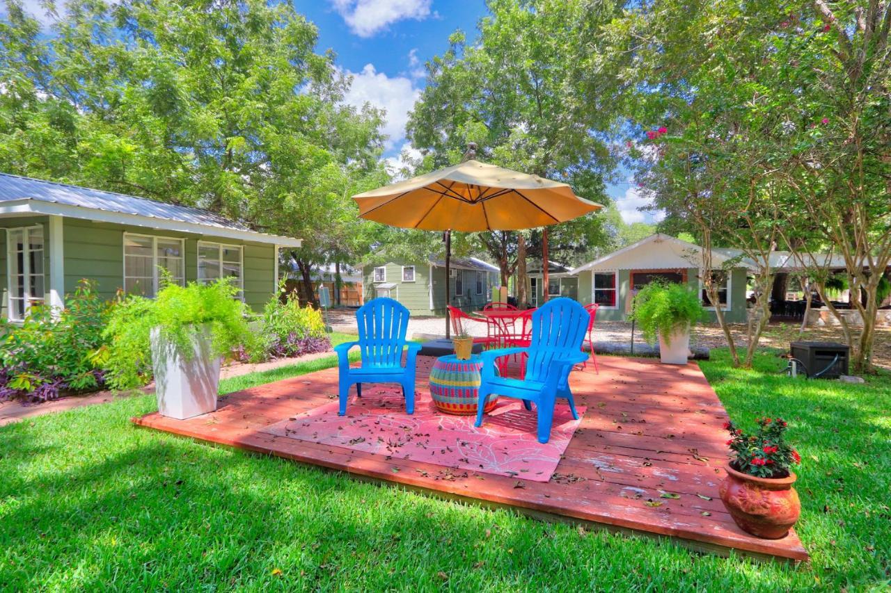 Creekside Cabins - The Getaway Villa Wimberley Dış mekan fotoğraf